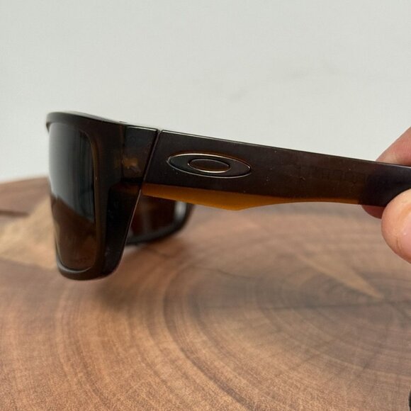 Oakley Drop Point Made in USA Sunglasses - Picture 3 of 6